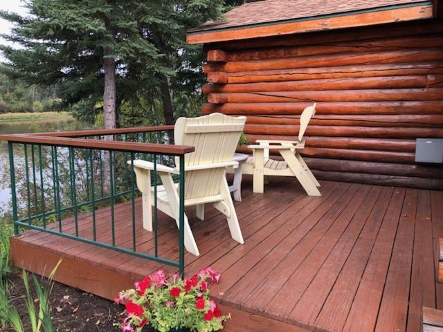 Pike'S Waterfront Lodge Феърбанкс Екстериор снимка