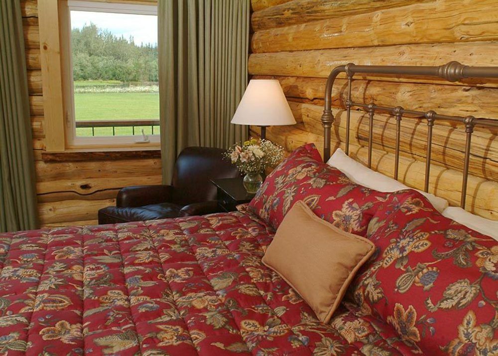 Pike'S Waterfront Lodge Феърбанкс Екстериор снимка