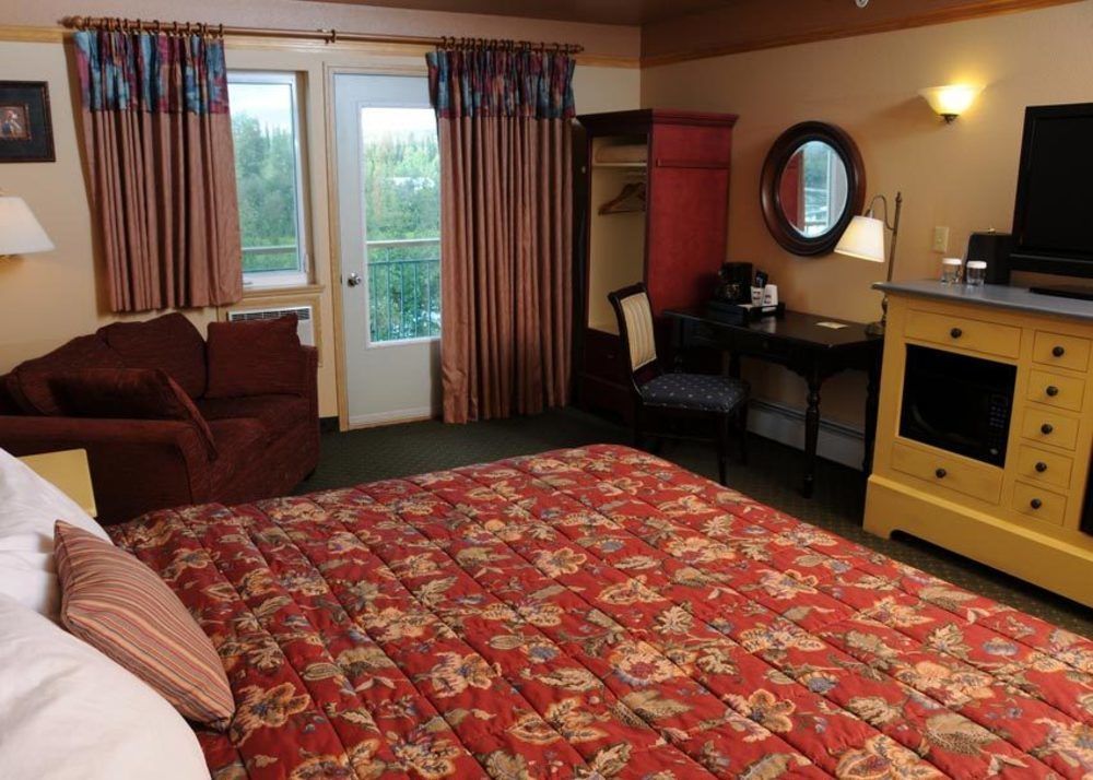 Pike'S Waterfront Lodge Феърбанкс Екстериор снимка