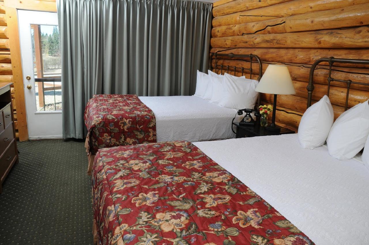 Pike'S Waterfront Lodge Феърбанкс Екстериор снимка