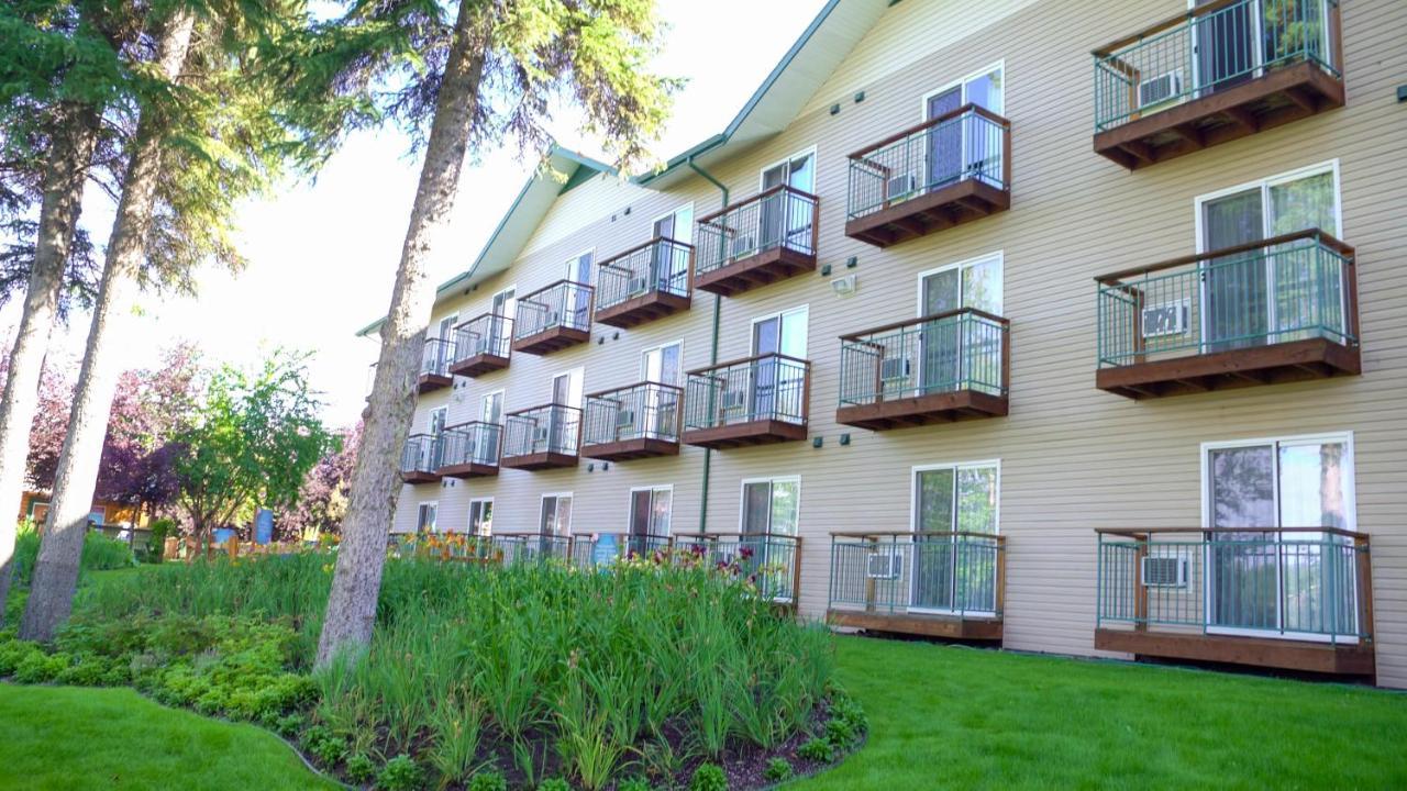 Pike'S Waterfront Lodge Феърбанкс Екстериор снимка